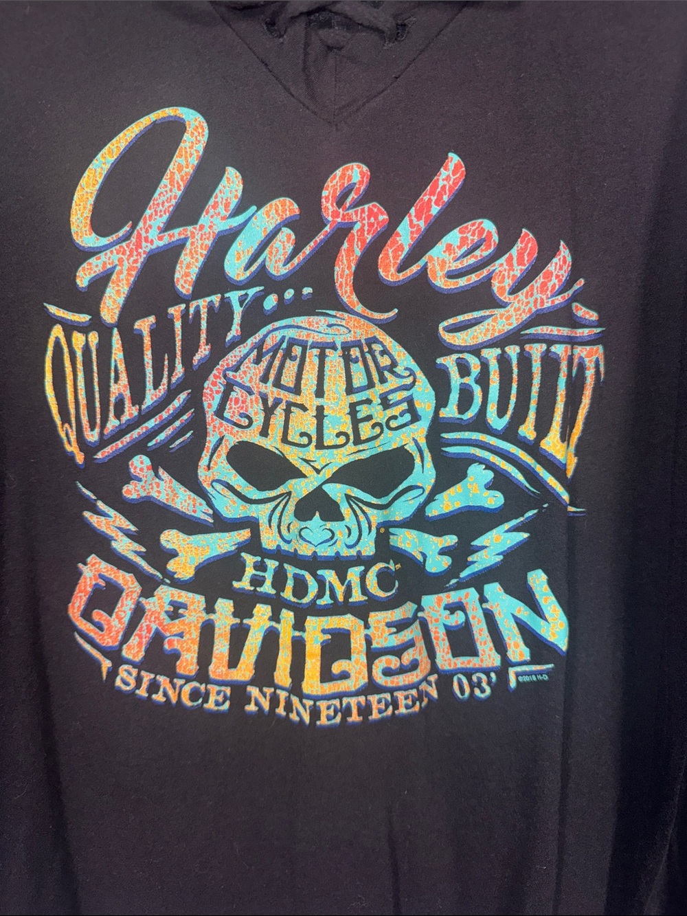 Harley-Davidson Women’s Black Lace-Up Skull Graphic Long Sleeve Shirt - Picture 3 of 5